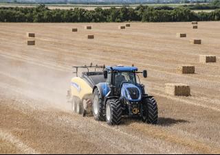 Lisy na hranolové balíky + Lisy na obří balíky New Holland BB 1290 RC Plus
