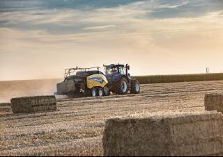 Lisy na hranolové balíky + Lisy na obří balíky New Holland BB 1290 RC Plus