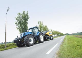 Lisy na hranolové balíky + Lisy na obří balíky New Holland BB 1290 S