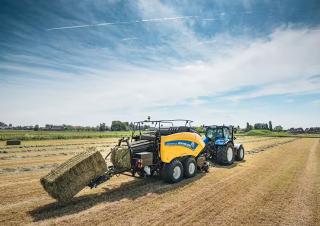 Lisy na hranolové balíky + Lisy na obří balíky New Holland BB 890 RC Plus