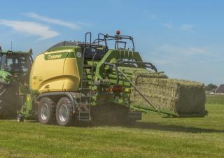 Lisy na hranolové balíky + Lisy na obří balíky Krone BiG Pack 1290 VC