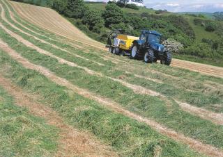 Lisy na válcové balíky New Holland BR6090 Combi