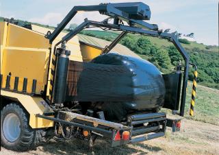 Lisy na válcové balíky New Holland BR6090