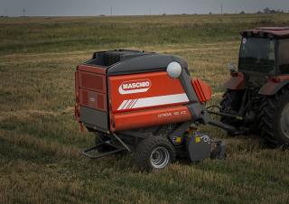 Lisy na válcové balíky Maschio Extreme 165 HTC