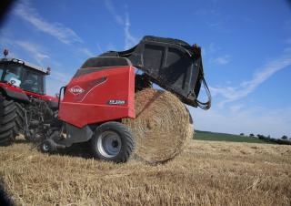 Lisy na válcové balíky Kuhn VB 2295