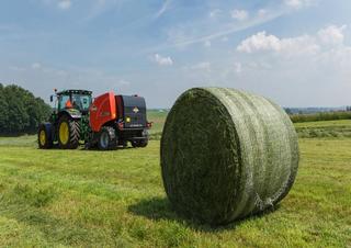 Lisy na válcové balíky Kuhn VB 3195