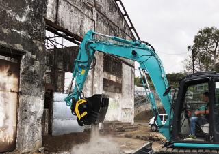 Přídavná zařízení Lžíce drticí MB Crusher MB-C50 S4