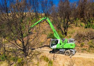 Manipulátory s materiálem Sennebogen 718M E