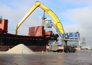 Manipulátory s materiálem Sennebogen 875M E Hybrid  