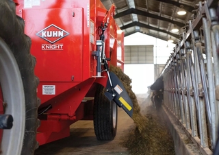 Krmná technika Míchačky krmiv Kuhn RA 125