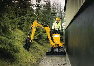 Minirypadla JCB 8008
