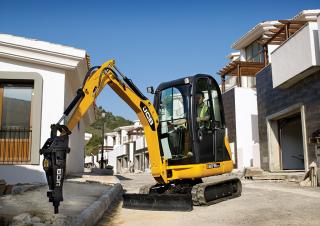 Minirypadla JCB 8018 CTS