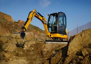 Minirypadla JCB 8018 CTS