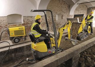 Minirypadla Wacker Neuson 803