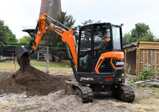 Minirypadla Doosan DX27Z-7