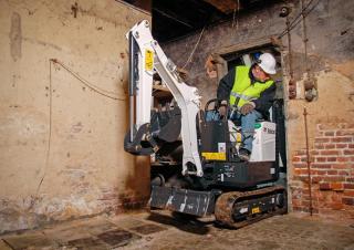 Minirypadla Bobcat E08