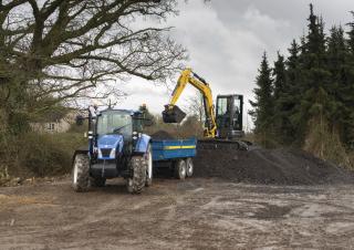 Minirypadla New Holland E50B SR