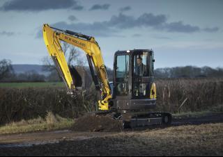 Minirypadla New Holland E50B SR