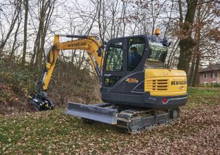 Minirypadla New Holland E57C