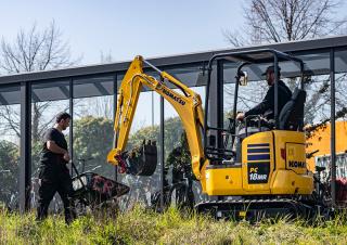 Minirypadla Komatsu PC18MR-5