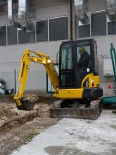 Minirypadla Komatsu PC22MR-3