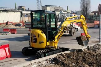 Minirypadla Komatsu PC26MR-3