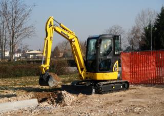 Minirypadla Komatsu PC35MR-3