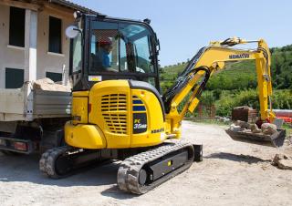 Minirypadla Komatsu PC35MR-5