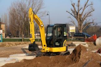 Minirypadla Komatsu PC35MR-3
