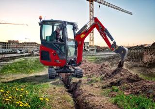 Minirypadla Yanmar SV17VT