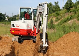 Minirypadla Takeuchi TB 260