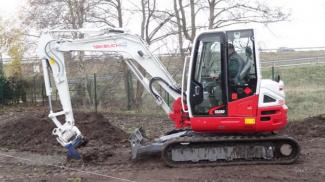 Minirypadla Takeuchi TB 260