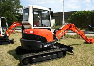 Minirypadla Kubota U35α
