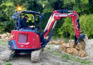 Minirypadla Yanmar ViO33-7