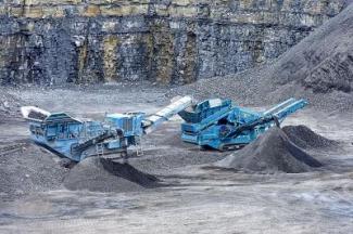 Mobilní čelisťové drtiče Powerscreen Pegson XH 320