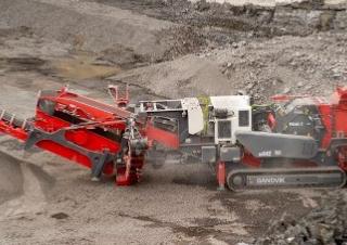 Mobilní čelisťové drtiče Sandvik QI442