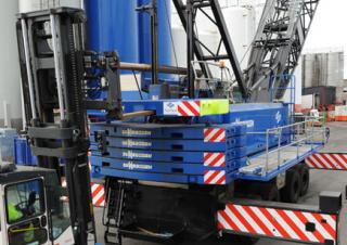 Mobilní jeřáby s příhradovým výložníkem Sennebogen 6210 HMC