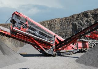 Mobilní třídiče Terex-Finlay 693+ Spaleck