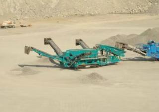 Mobilní třídiče Powerscreen H5163