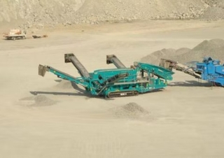 Mobilní třídiče Powerscreen H5163R