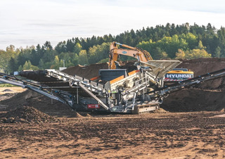 Mobilní třídiče Metso Lokotrack ST2.8E