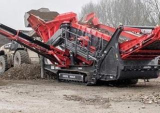 Mobilní třídiče Sandvik QE442