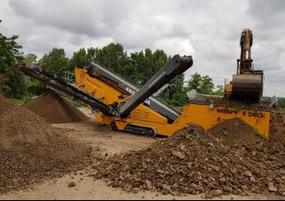 Mobilní třídiče Anaconda SR514