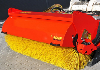 Technika pro letní údržbu Pouliční zametače Montované zametače Adler KS 600-150