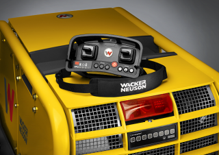 Vibrační desky Reverzní vibrační desky Wacker Neuson DPU80r Lem 770
