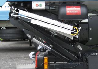Nakládací plošiny MBB Palfinger MBB F 1500 L