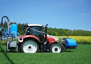 Nesené postřikovače Lemken Sirius 12/1600
