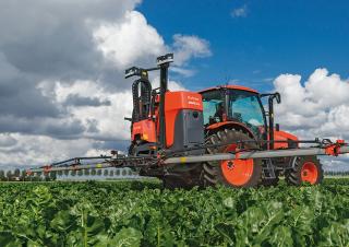 Nesené postřikovače Kubota XMS210 iXflow-E