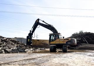 Přídavná zařízení Nůžky na ocelový šrot VTN RP3000 
