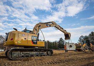Pásová rypadla Caterpillar 313F L GC